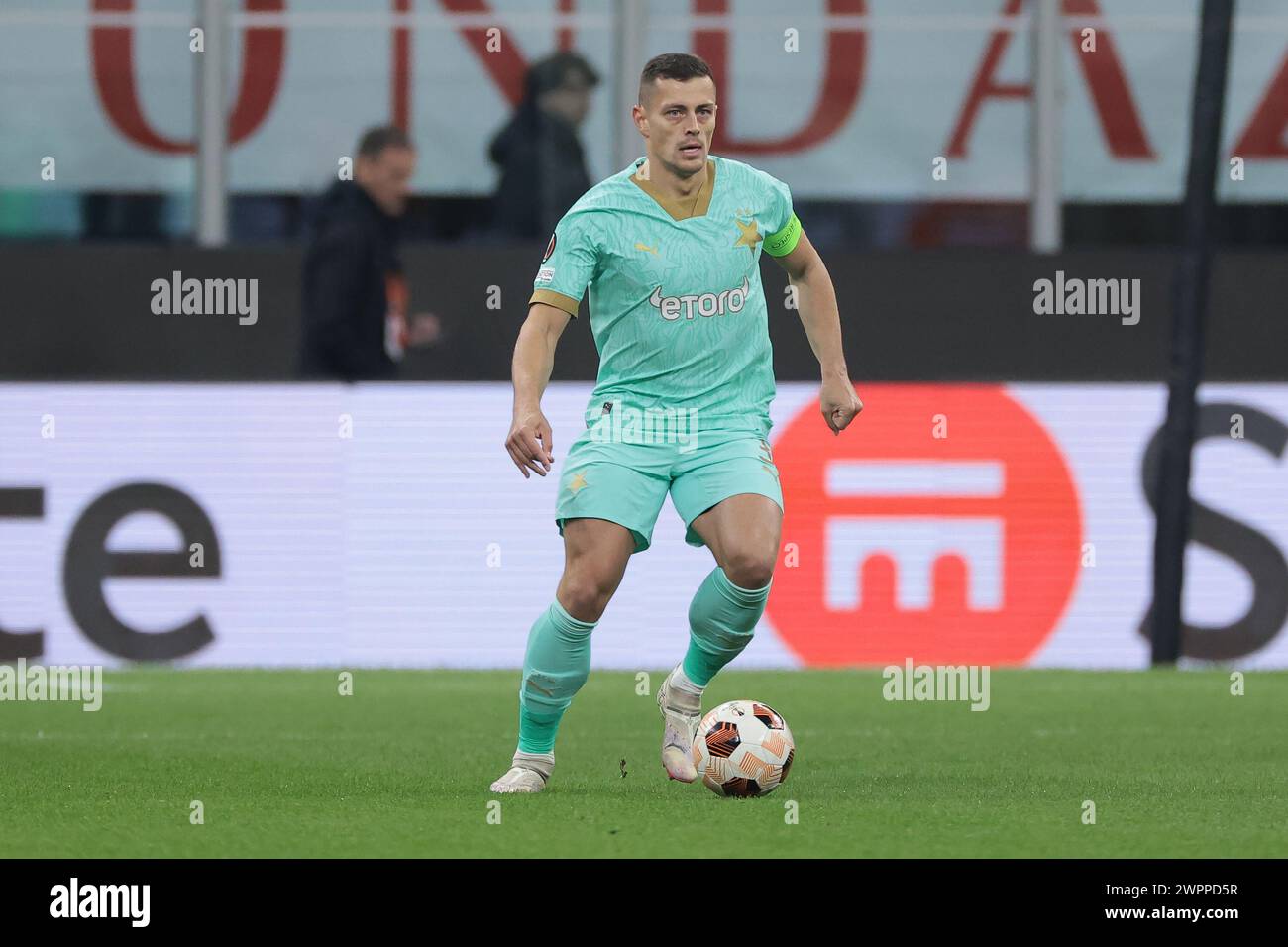 Milano, Italia. 7 marzo 2024. Tomas buche dello Slavia Praha durante la partita di UEFA Europa League a Giuseppe Meazza, Milano. Il credito per immagini dovrebbe essere: Jonathan Moscrop/Sportimage Credit: Sportimage Ltd/Alamy Live News Foto Stock