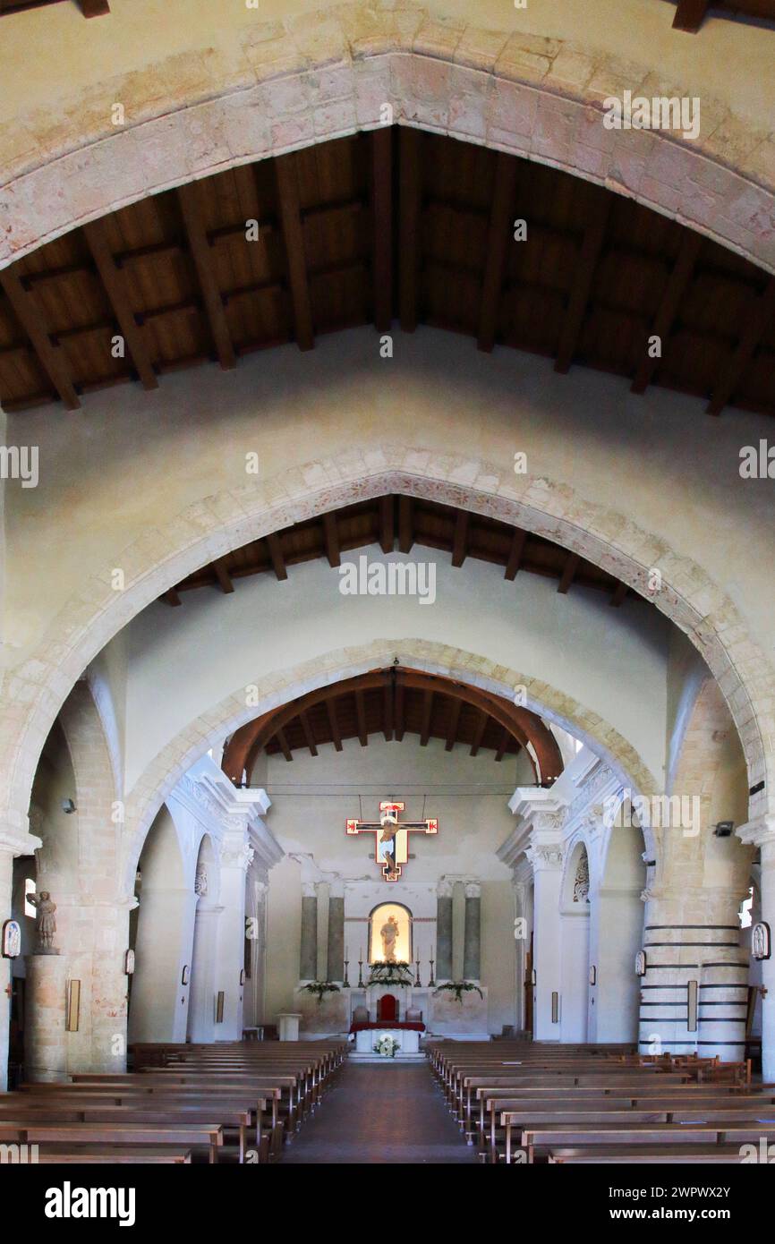 Vista sulla Cattedrale di Caltabellotta di Maria Santissima Assunta (Cattedrale di Triokala), Sicilia, Italia Foto Stock