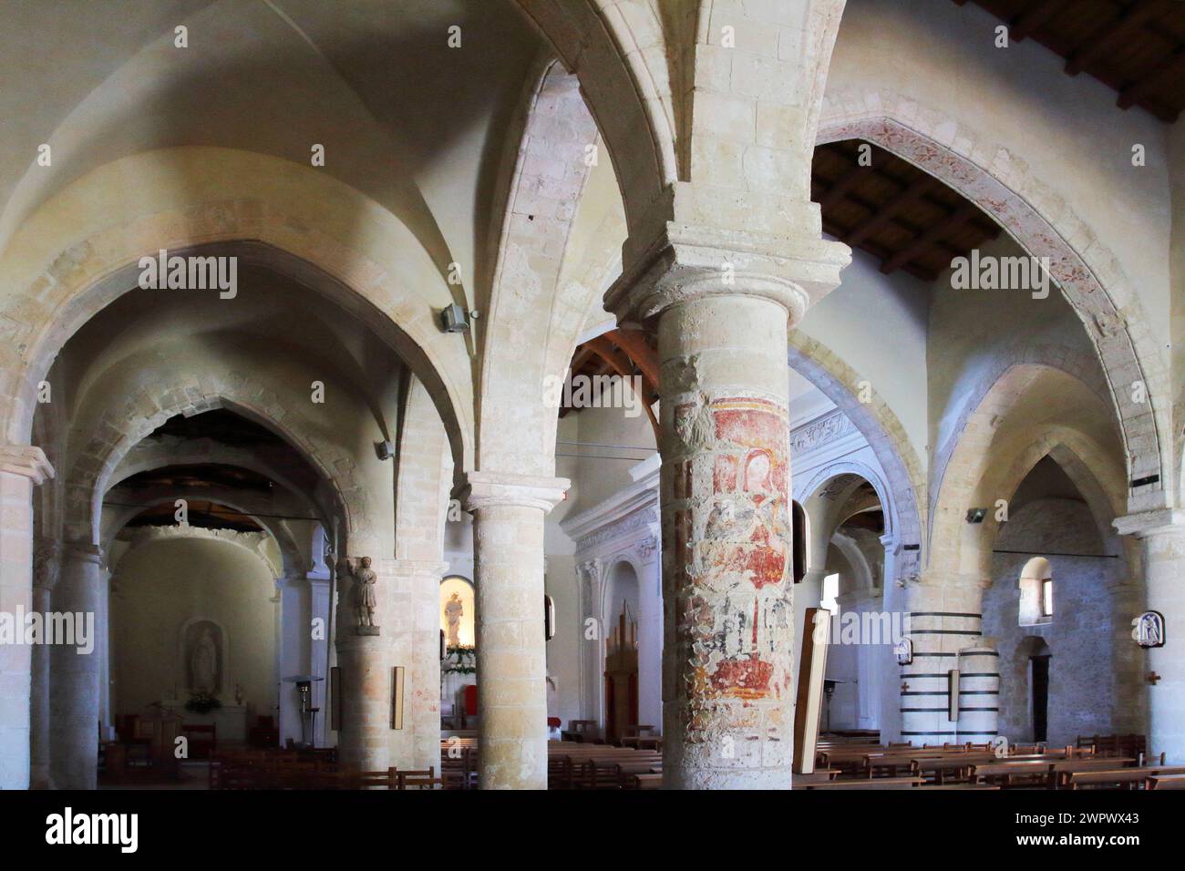 Vista sulla Cattedrale di Caltabellotta di Maria Santissima Assunta (Cattedrale di Triokala), Sicilia, Italia Foto Stock