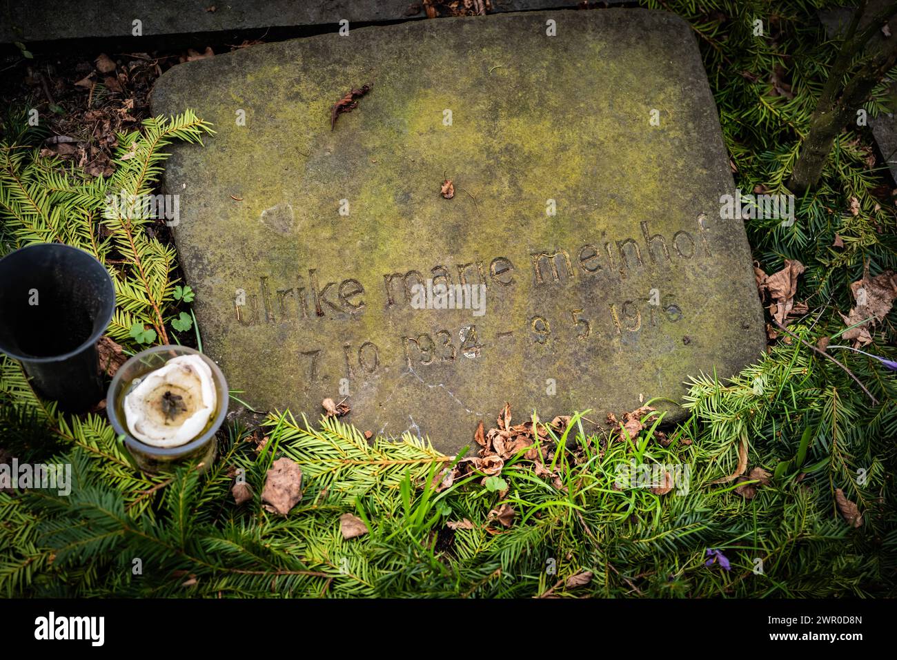 Berlin Tempelhof Grab Ulrike Marie Meinhof, Journalistin, Mitbegründerin der terroristischen RAF Rote Armee Fraktion - 10.03.2024 Meinhof *** Berlin Tempelhof grave Ulrike Marie Meinhof, giornalista, cofondatore della RAF Red Army Faction 10 03 2024 Meinhof Foto Stock