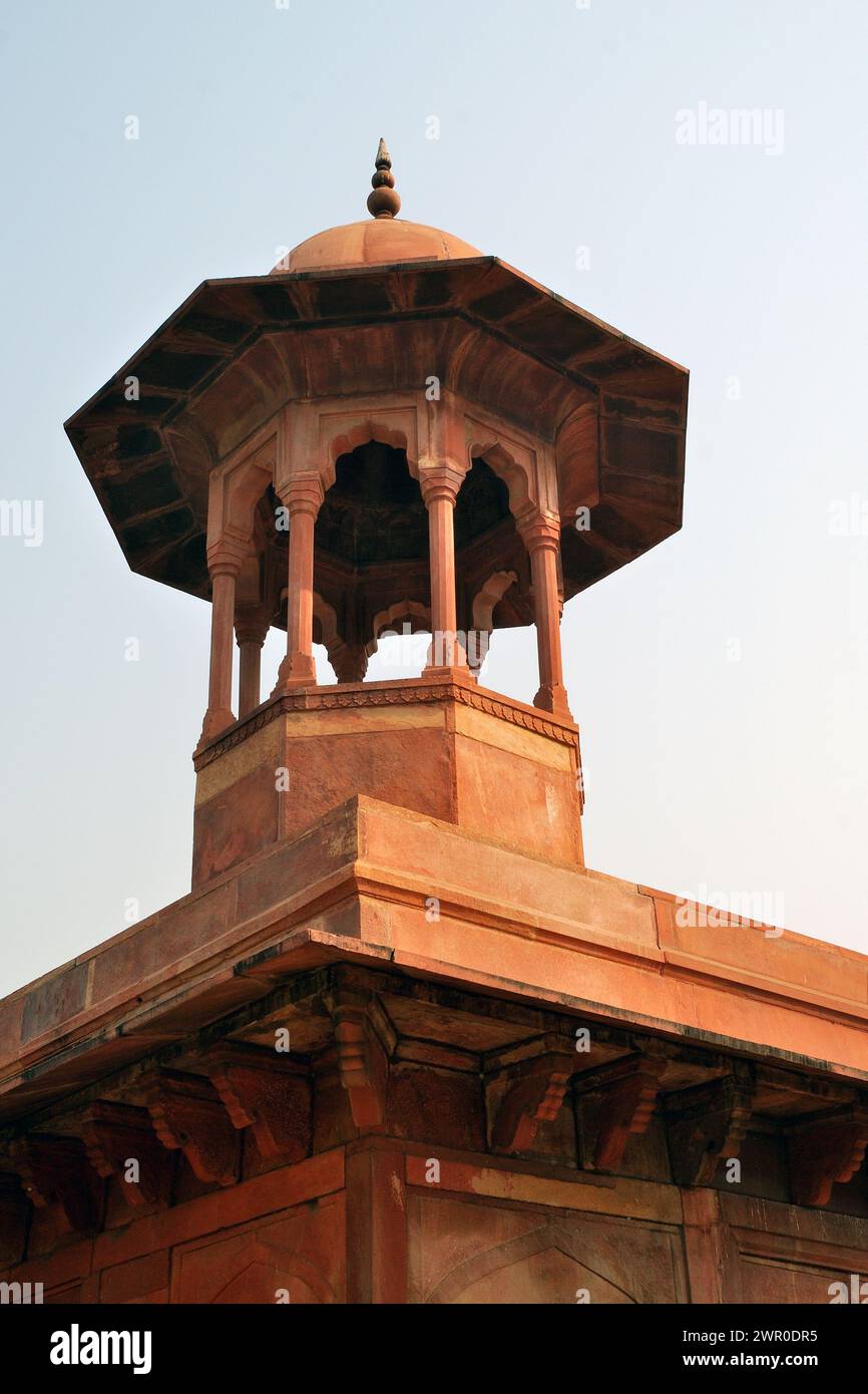 Darwaza-I-Rauza (Porta grande), Taj Mahal complessa, Agra, Uttar Pradesh, India Foto Stock