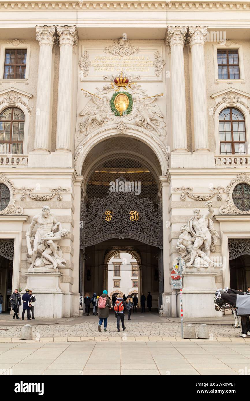 Palazzo di Hofburg gate, Vienna, Austria Foto Stock
