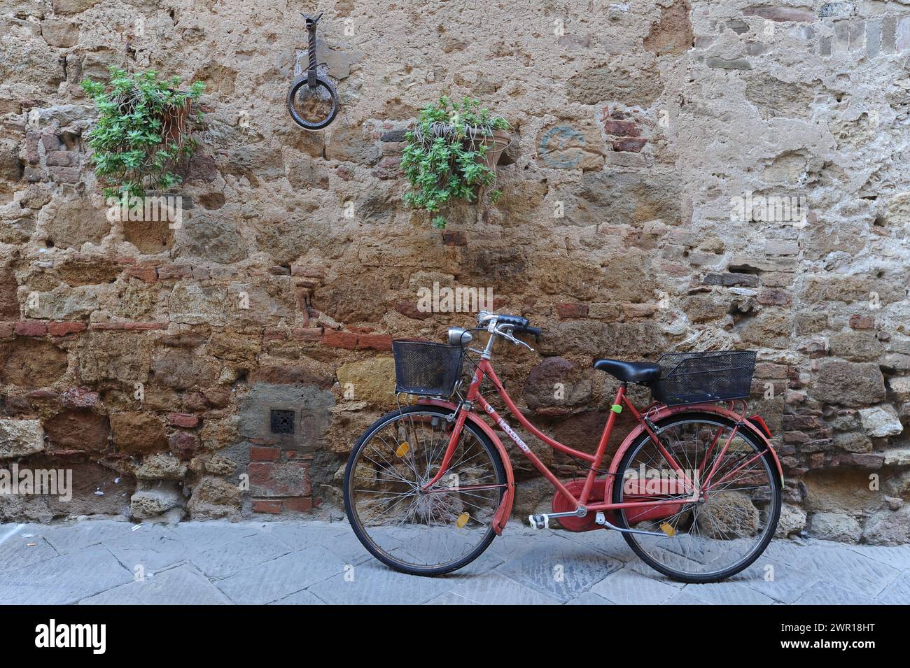 Pienza in provincia di Siena, piccolo Borgo rinascimentale della Toscana famoso nel cuore della Val d'Orcia Foto Stock