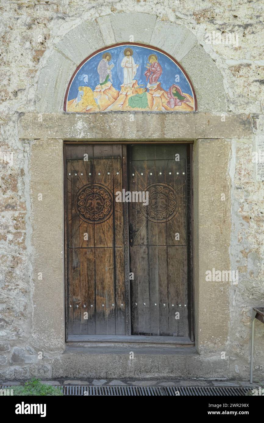 Ingresso al monastero di Pridvorica vicino a Ivanjica, Serbia Foto Stock