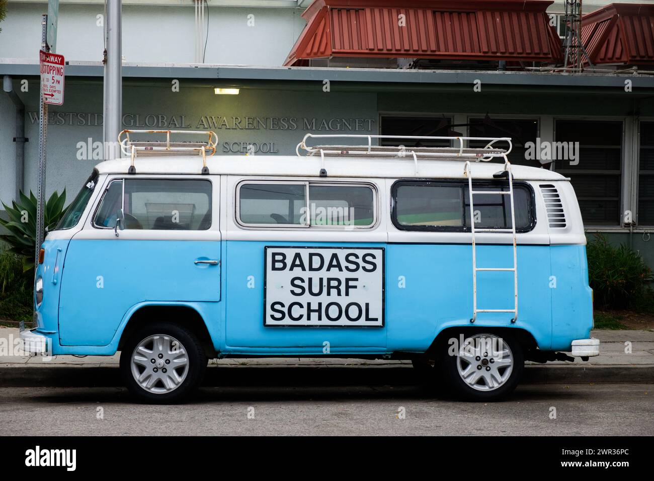 Autobus Volkswagen a Venice Beach, California, Stati Uniti, costa del Pacifico USA. Foto Stock