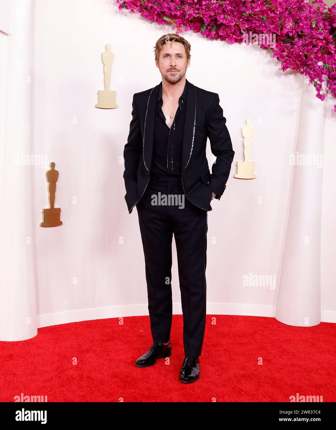 Hollywood, Stati Uniti. 10 marzo 2024. Ryan Gosling arriva sul Red carpet al 96° Academy Awards annuale a Los Angeles, California, domenica 10 marzo 2024. Dal 1929, gli Oscar hanno riconosciuto l'eccellenza nelle realizzazioni cinematografiche. Foto di John Angelillo/UPI credito: UPI/Alamy Live News Foto Stock