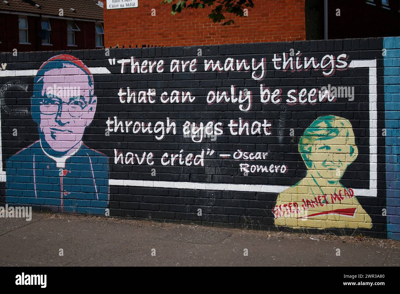 Impressionen: Wandbilder im Arbeiterviertel ktholischen, Belfast, Nordirland/ Irlanda del Nord (nur fuer redaktionelle Verwendung. Keine Werbung. Ref Foto Stock