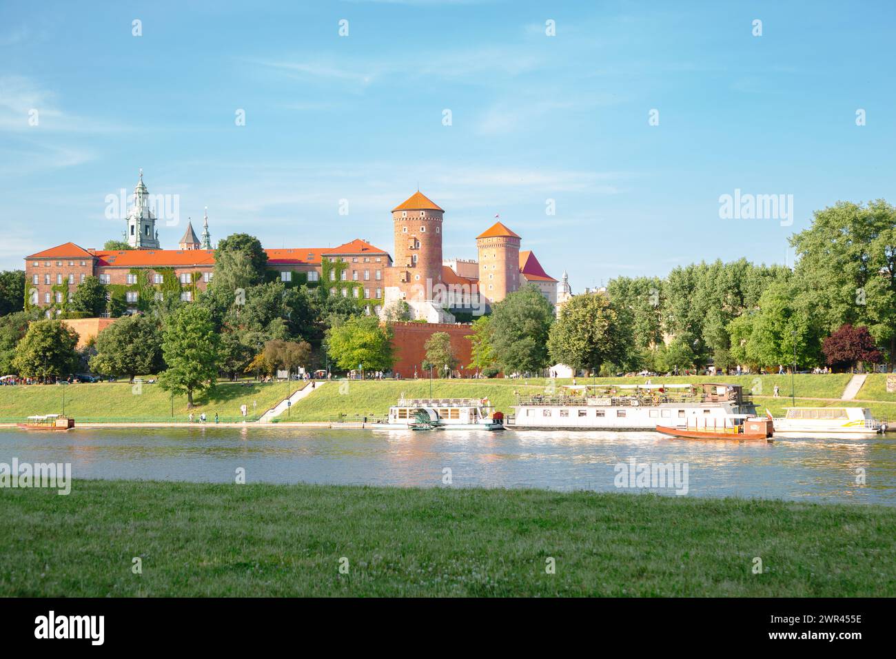 Castello di Wawel e parco fluviale della Vistola a Cracovia, Polonia Foto Stock