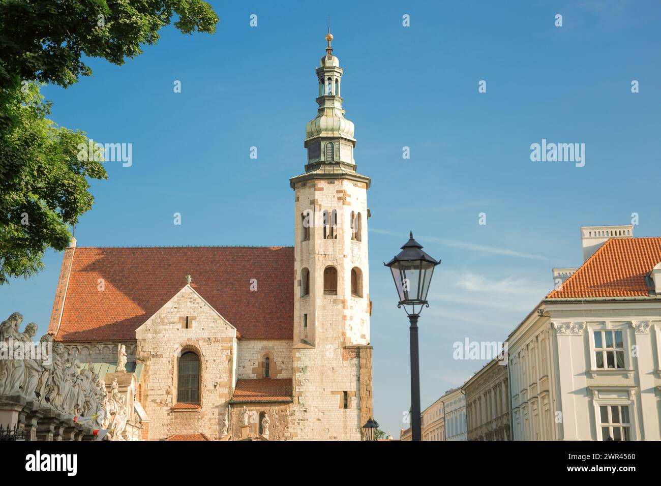 St Chiesa di Andrea e edificio medievale a Cracovia, Polonia Foto Stock