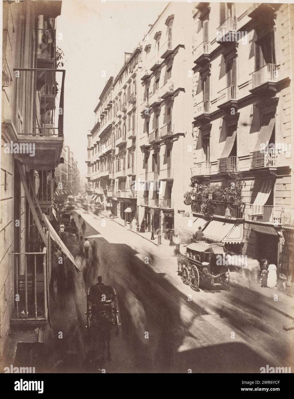 Veduta di via Toledo a Napoli, Italia, Napoli rue Rôme Tolèdo, anonimo, Napoli, 1851 - 1900, cartone, stampa albume, altezza 405 mm x larghezza 306 mm, fotografia Foto Stock