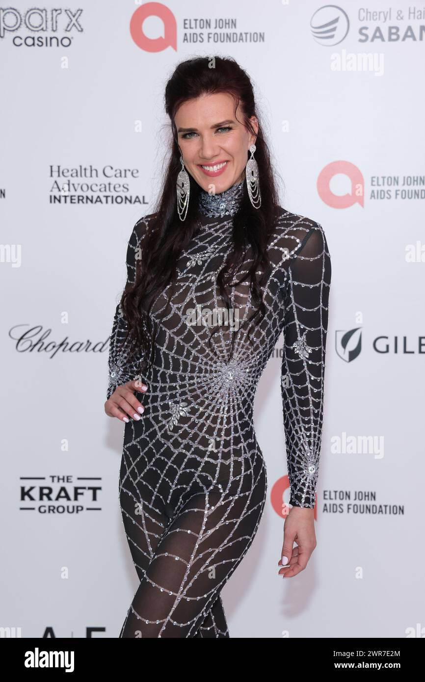 West Hollywood, California. 10 marzo 2024. Natalie Burns al 32° Annual Elton John AIDS Foundation Academy Awards Viewing Party al City of West Hollywood Park il 10 marzo 2024 a West Hollywood, California. Crediti: Faye Sadou/Media Punch/Alamy Live News Foto Stock