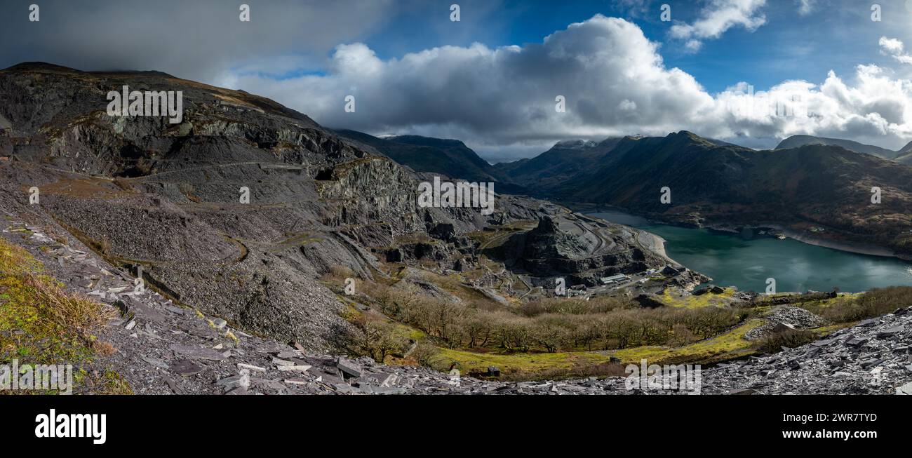 Cava di ardesia Dinorwic - paesaggio industriale Foto Stock