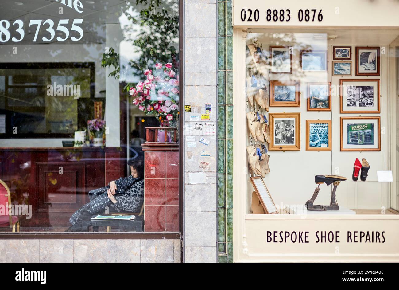Servizio da asporto cinese e riparazione di scarpe su misura Finchley, Londra. Foto Stock