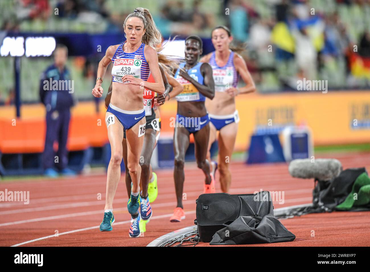 Eilish McColgan (Gran Bretagna, medaglia d'argento). 10.000 metri per donne. Campionati europei di atletica leggera di Monaco 2022 Foto Stock