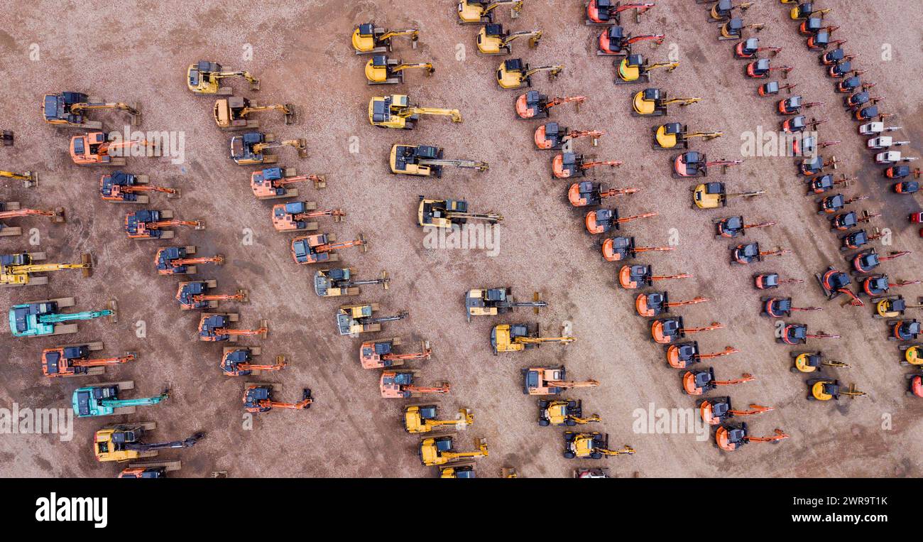 15/07/21 attrezzature per l'edilizia e impianti pesanti esposti al di fuori della sede centrale di Richie Bros UK presso il sito di nuova costruzione ex-miniera di Maltby, Foto Stock