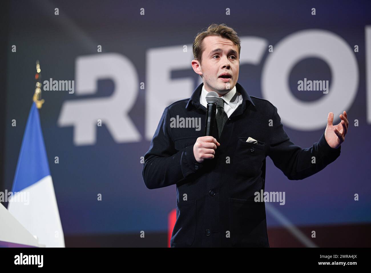 Parigi, Francia. 10 marzo 2024. Stanislas Rigault alla riunione di lancio della campagna elettorale europea del partito di estrema destra "Reconquete" a Parigi, in Francia, il 10 marzo 2024. Crediti: Victor Joly/Alamy Live News Foto Stock