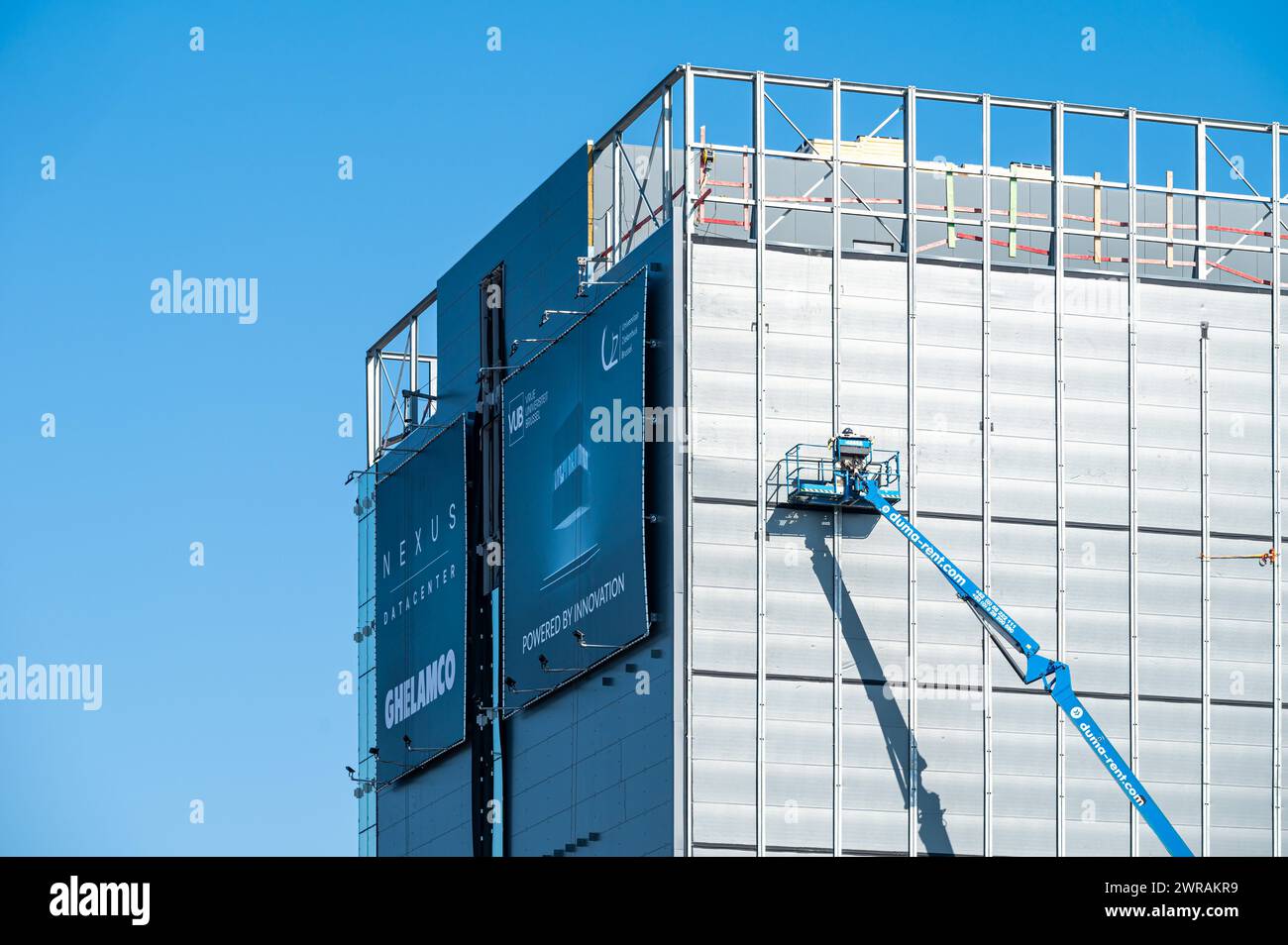 Zellik, Brabante fiammingo, Belgio 8 marzo 2024 - il data center Nexus in costruzione, un progetto Ghelamco Foto Stock