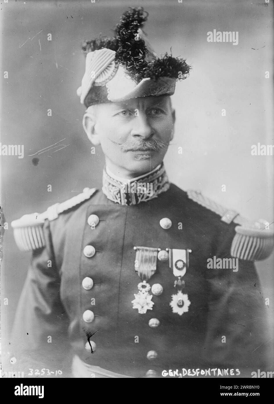 Gen. Desfontaines, la fotografia mostra l'ufficiale dell'esercito francese Achille Pierre Deffontaines (1858-1914)., Glass negative, 1 negative: Glass Foto Stock