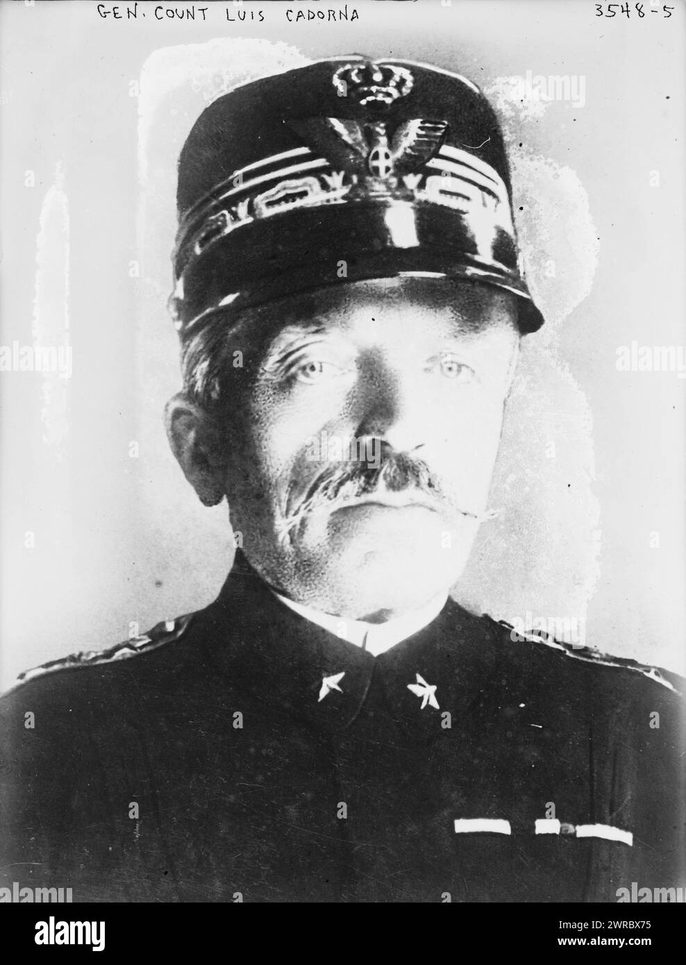 Gen. Conte Luis Cadorna, la fotografia mostra Luigi Cadorna (1850-1928) che servì come capo di stato maggiore dell'esercito italiano durante la prima guerra mondiale, tra ca. 1910 e ca. 1915, Glass negative, 1 negativo: Glass Foto Stock