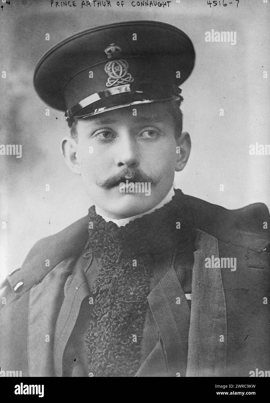 Principe Arturo di Connaught, tra ca. 1915 e ca. 1920, Glass negative, 1 negativo: Glass Foto Stock