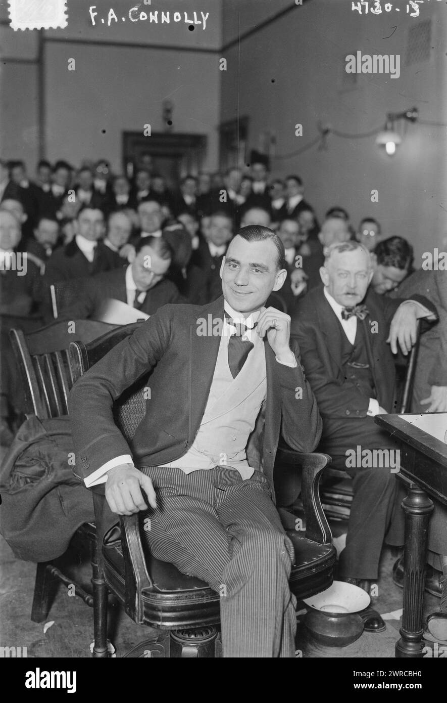 F.A. Connolly, Fotografia mostra Francis A. Connolly, broker di Washington e partner di K. W. Bolling, cognato del presidente Wilson., 1917 febbraio 1, Glass negatives, 1 negative: Glass Foto Stock