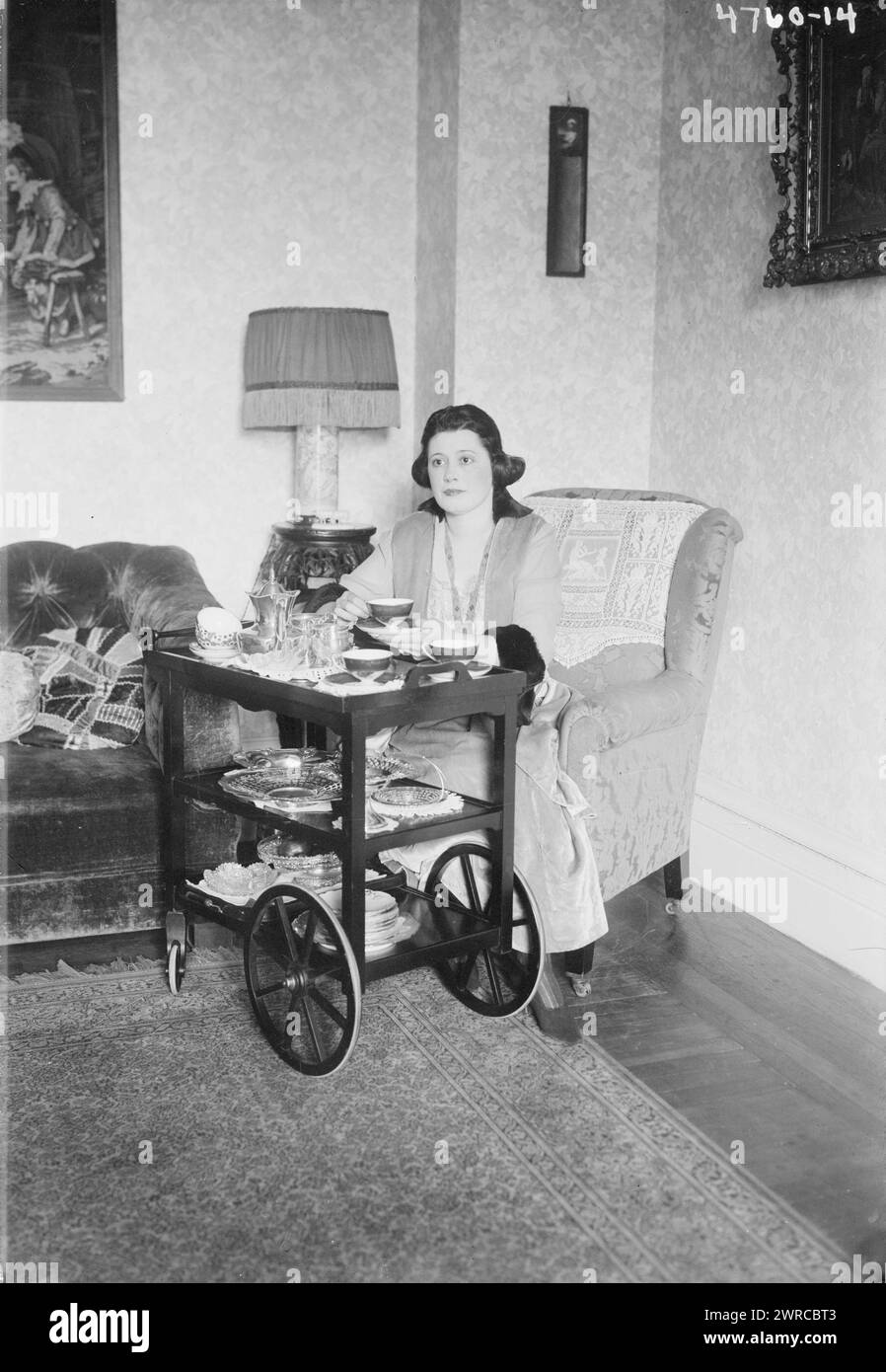 Mellish, la fotografia mostra la cantante d'opera Mary Flannery Mellish (1890-1955)., 1918 novembre 27, Glass negatives, 1 negative: Glass Foto Stock