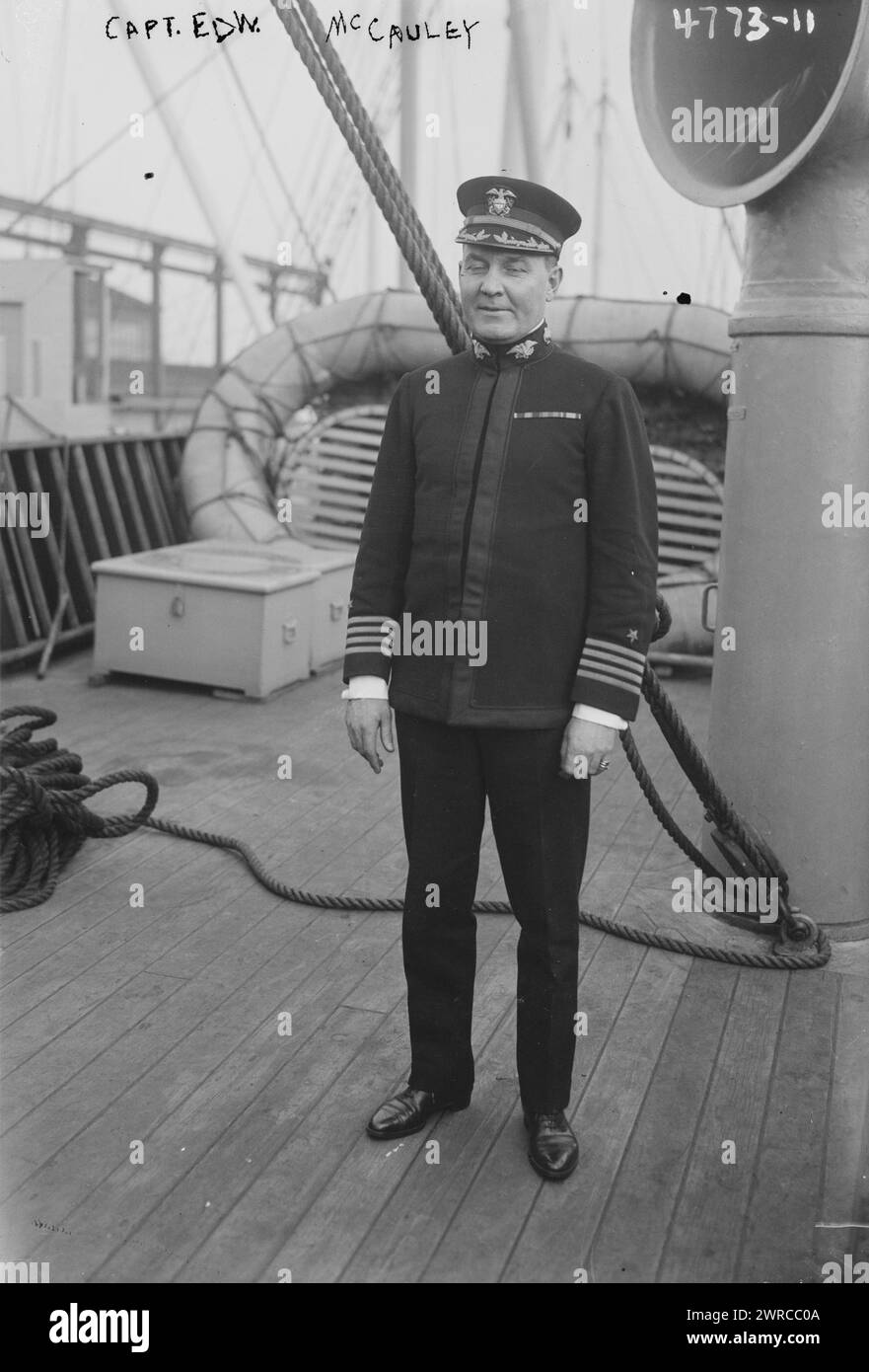 EDW Capt. McCauley, la fotografia mostra il capitano Edward McCauley che era il capitano della USS George Washington che portò il presidente Woodrow Wilson a Parigi dopo l'armistizio della prima guerra mondiale, 1918, Glass negative, 1 negative: Glass Foto Stock