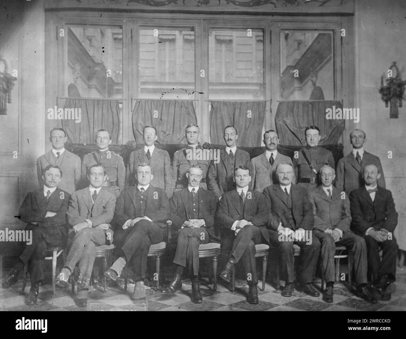 Capi dell'intelligence, conferenza di pace, tra ca. 1915 e ca. 1920, Glass negative, 1 negativo: Glass Foto Stock