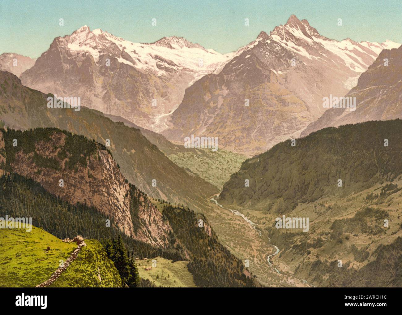 Wetterhorn e Schreckhorn, da Schynige Platte, Oberland Bernese, Svizzera, tra ca. 1890 e ca. 1900., colore, 1890-1900 Foto Stock