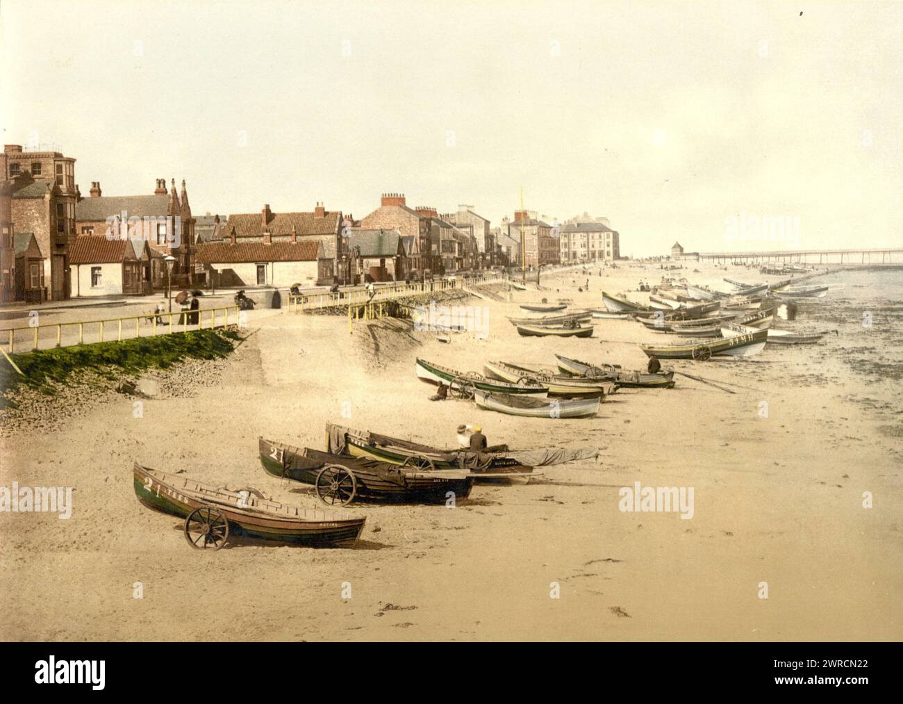 Redcar, l'Esplanade, Yorkshire, Inghilterra, tra ca. 1890 e ca. 1900., Inghilterra, Redcar, colore, 1890-1900 Foto Stock