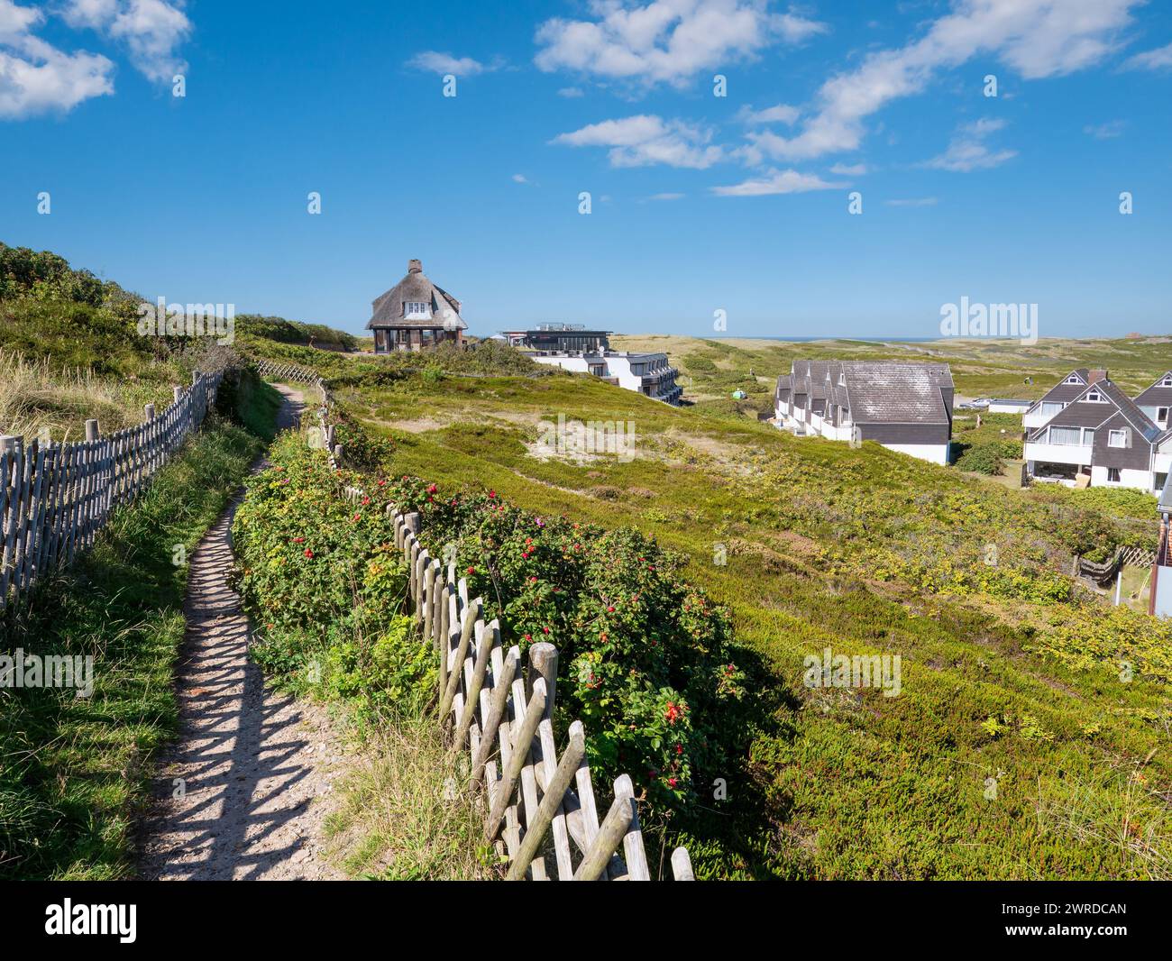 Case vacanza nelle dune di Hoernum sull'isola di Sylt, Frisia settentrionale, Schleswig-Holstein, Germania Foto Stock