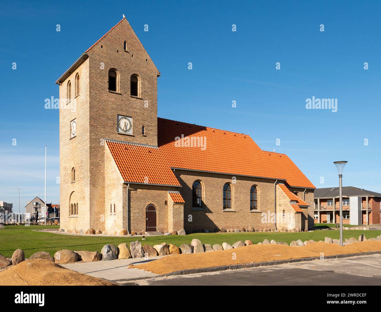 Helligands Church nella città di Hvide Sande, Jutland centrale, Danimarca Foto Stock