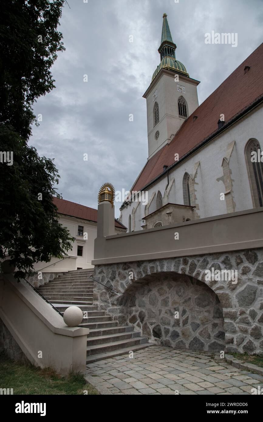 La maestosa cattedrale di San Martino in Slovacchia Foto Stock