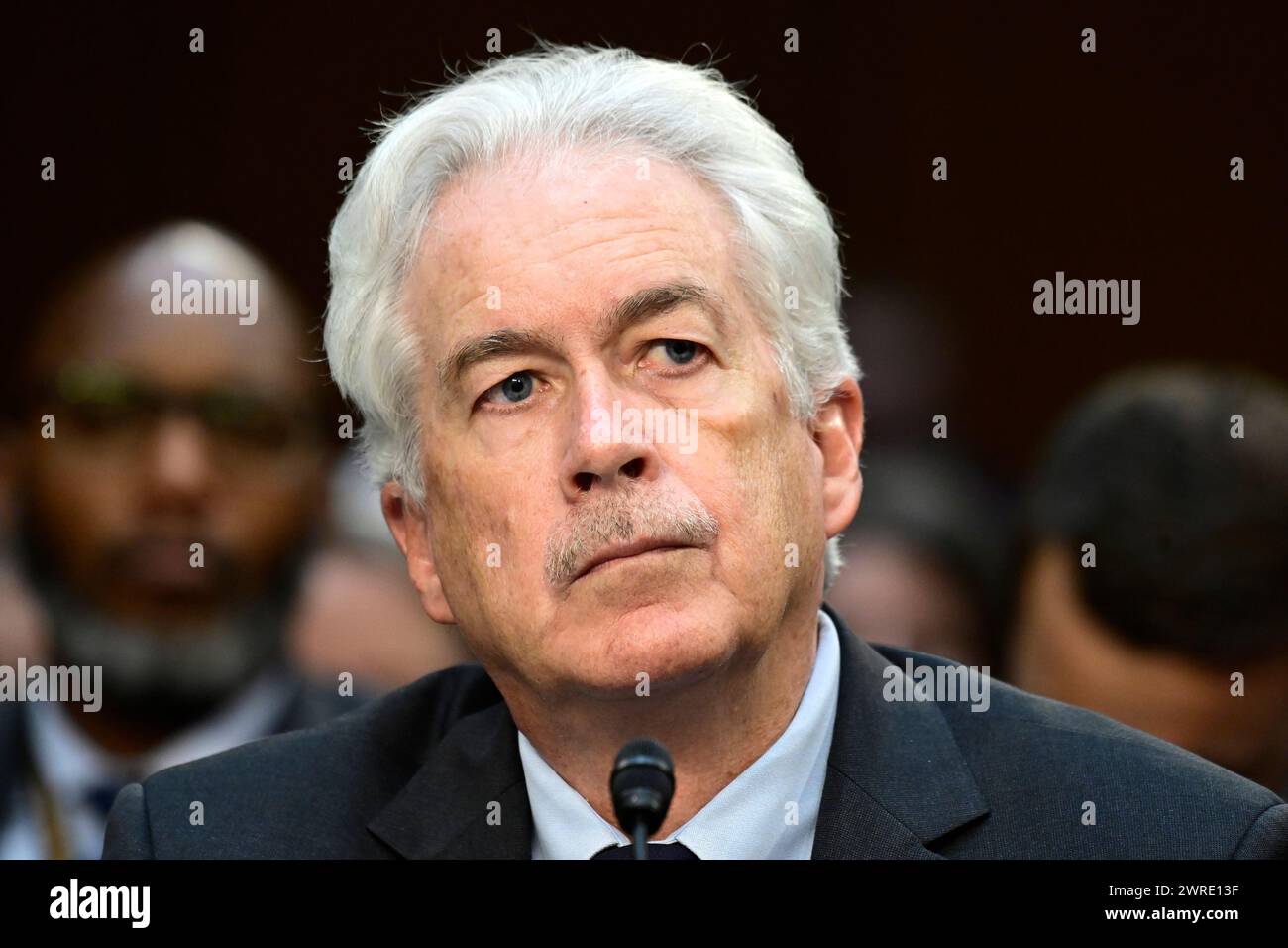 William J Burns, Direttore della Central Intelligence Agency (CIA), testimonia durante l'audizione del Comitato di selezione dell'Intelligence del Senato degli Stati Uniti per esaminare le minacce mondiali nell'Hart Senate Office Building a Capitol Hill a Washington, DC, lunedì 11 marzo 2024.credito: Ron Sachs/CNP /MediaPunch Foto Stock