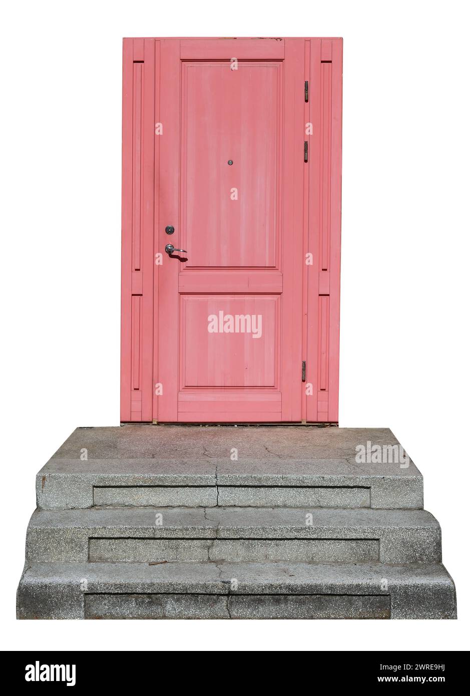 Vecchia scala in pietra e nuova porta rosa. Isolato su bianco Foto Stock