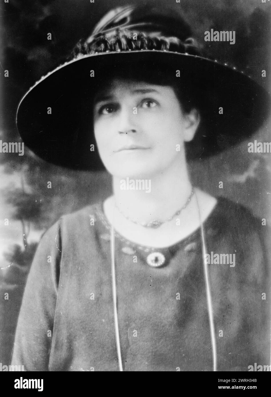 Signora Jas. Lees Laidlaw, tra c1915 e c1920. Mostra Harriet Burton Laidlaw (1873-1949) una suffragista e riformatrice che era sposata con James Lees Laidlaw. Foto Stock