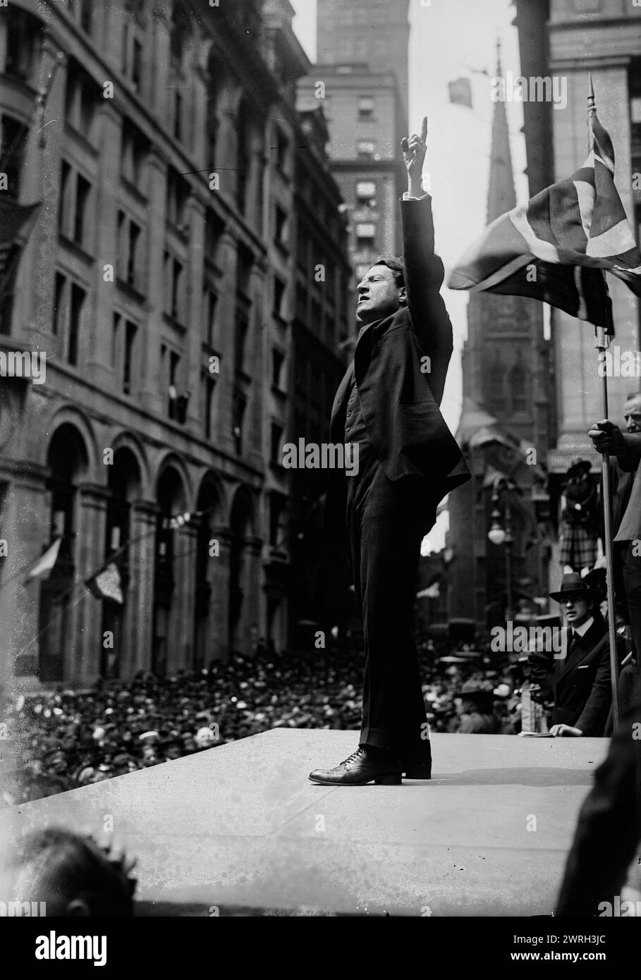 Stephen A. Wise [ossia Stephen S. Wise], maggio 1918. Il rabbino Stephen S. Wise alla manifestazione Liberty Bond della prima guerra mondiale di fronte alla Federal Hall, Wall Street, New York City. Foto Stock