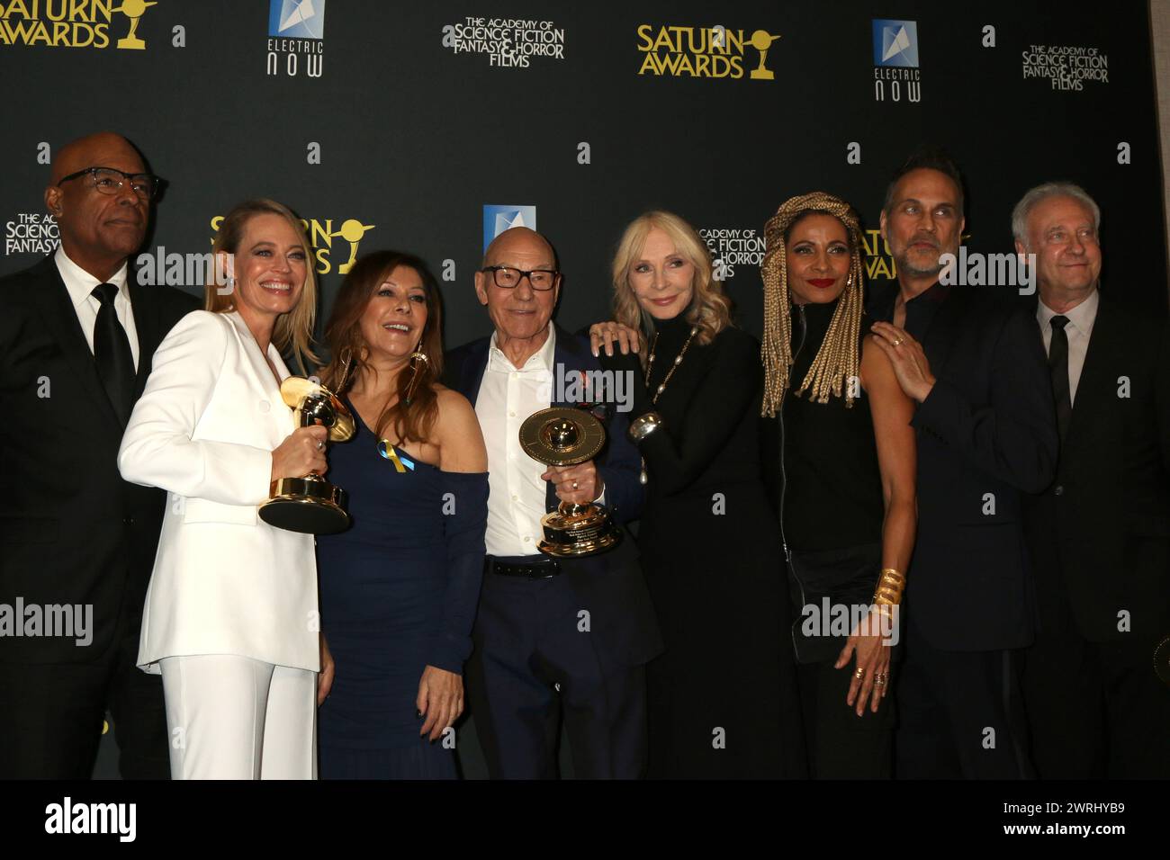 4 febbraio 2024, Burbank, CA, Stati Uniti: LOS ANGELES - 4 febbraio: Michael Dorn, Jeri Ryan, Marina Sirtis, Patrick Stewart, Gates McFadden, Michelle Hurd, Todd Stashwick, Brent Spiner ai Saturn Awards 2024 al Burbank Convention Center il 4 febbraio 2024 a Burbank, CALIFORNIA. (Credit Image: © Kay Blake/ZUMA Press Wire) SOLO PER USO EDITORIALE! Non per USO commerciale! Foto Stock