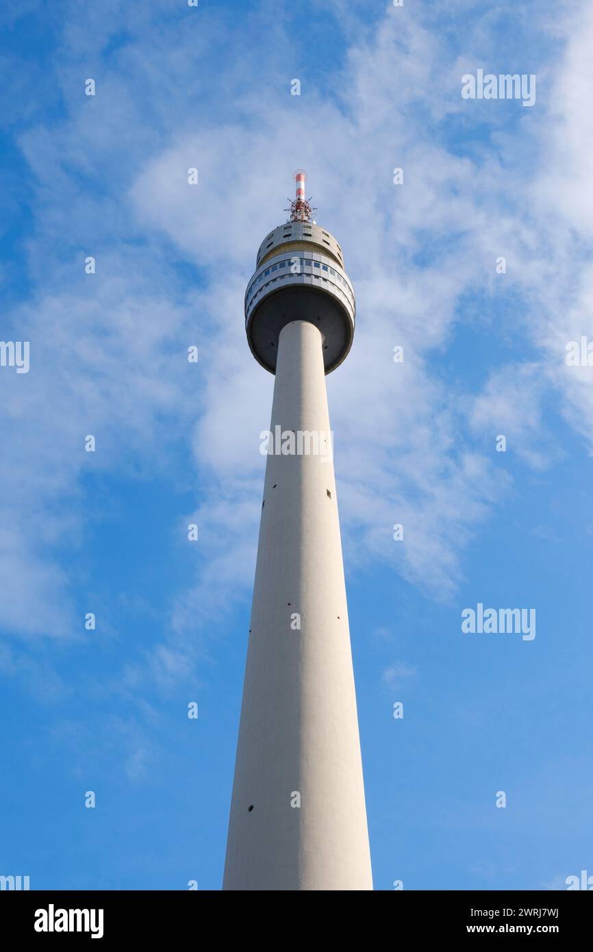 Florianturm, torre della televisione e torre di osservazione, Dortmund, regione della Ruhr, Renania settentrionale-Vestfalia, Germania Foto Stock