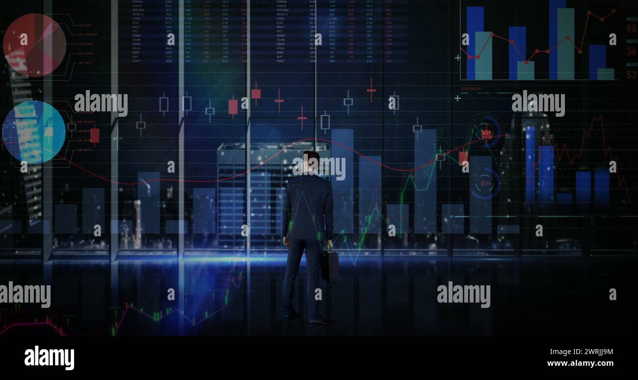 Immagine dell'elaborazione dei dati finanziari sull'uomo d'affari e sulla città Foto Stock