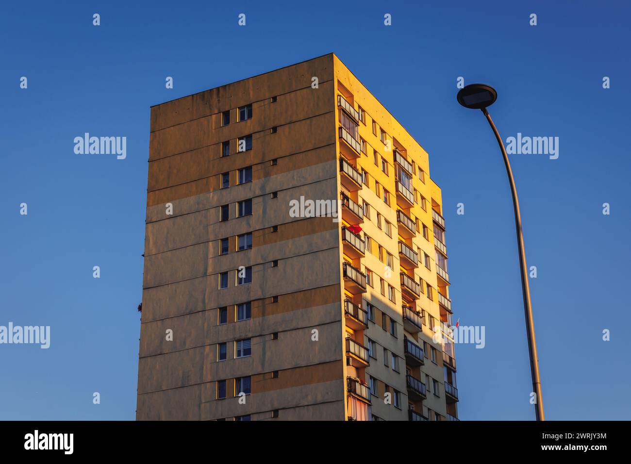 Wielka Pyta - vecchio blocco di appartamenti nella zona di Goclaw, quartiere Praga-Poludnie, città di Varsavia, Polonia Foto Stock