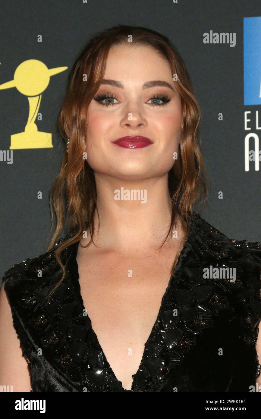 4 febbraio 2024, Burbank, CA, Stati Uniti: LOS ANGELES - FEB 4: Ginny Gardner ai Saturn Awards 2024 al Burbank Convention Center il 4 febbraio 2024 a Burbank, CA. (Credit Image: © Kay Blake/ZUMA Press Wire) SOLO PER USO EDITORIALE! Non per USO commerciale! Foto Stock