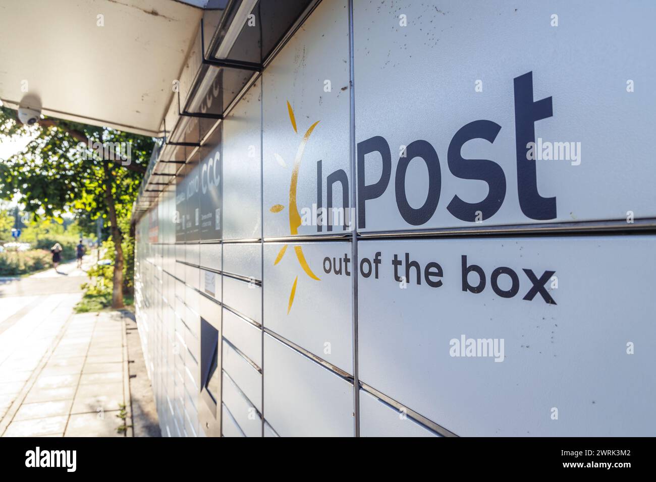 Armadietti per pacchi InPost nella zona di Goclaw, sottodistretto di Praga-Poludnie, Varsavia, Polonia Foto Stock