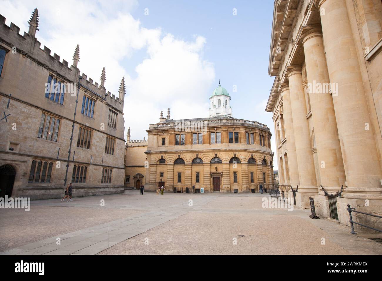 Lo Sheldonian Theatre e la Bodleian Library fanno parte dell'Università di Oxford nel Regno Unito Foto Stock