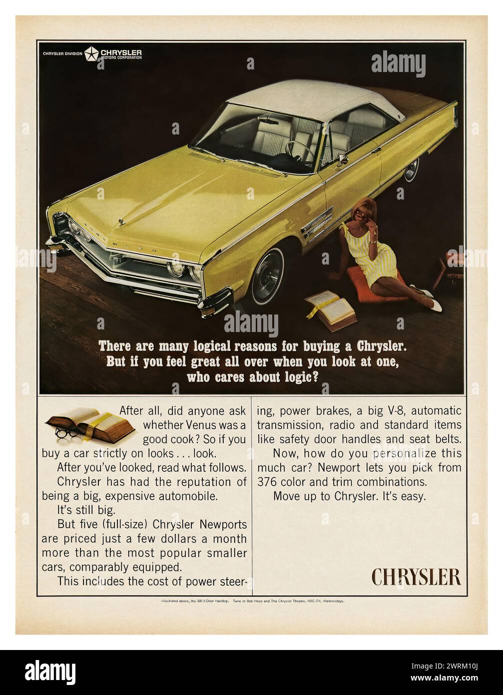 Chrysler Newport (1965) - pubblicità di auto su riviste d'epoca americane Foto Stock