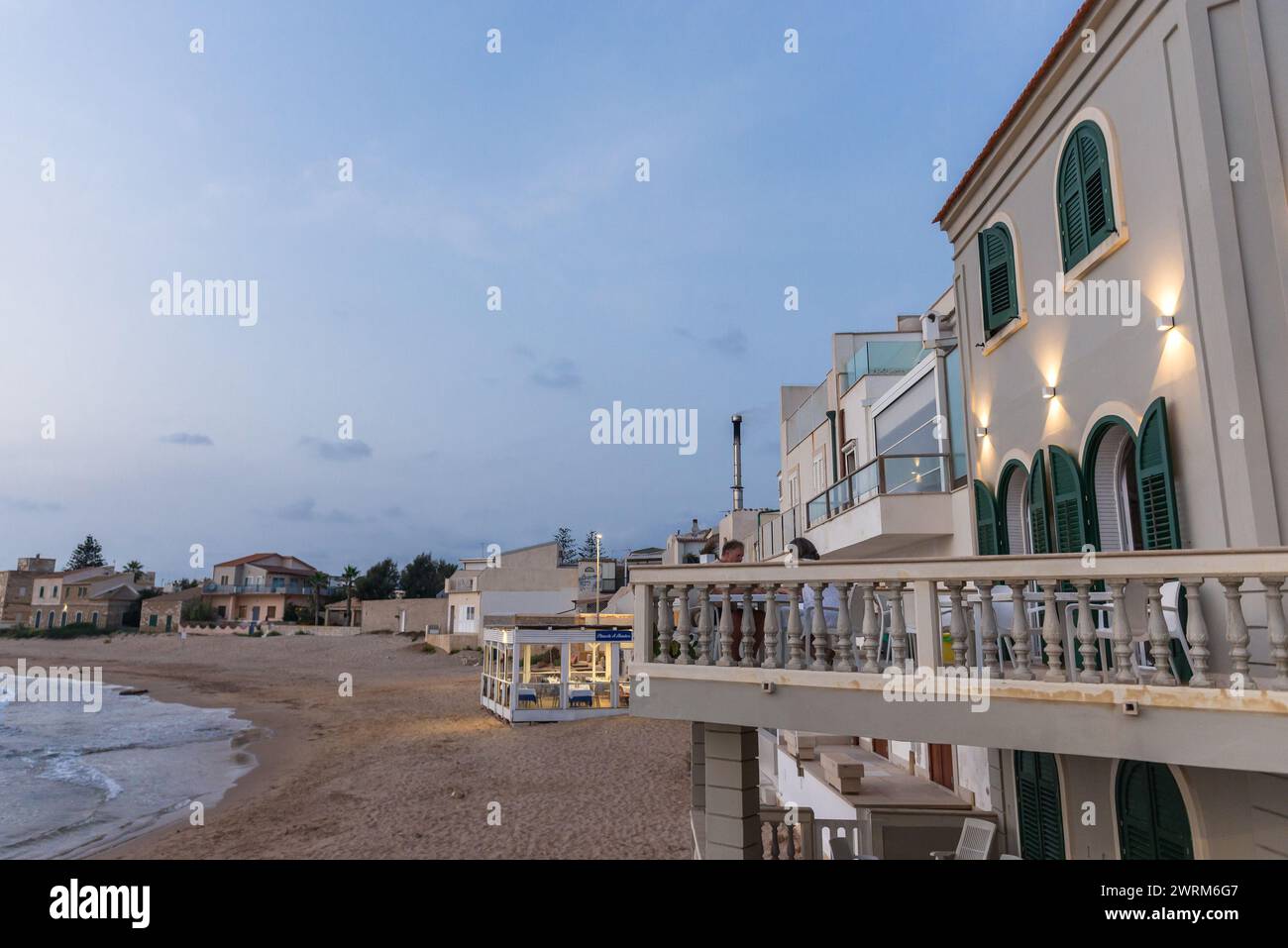 Casa del personaggio immaginario di libri e serie TV ispettore Montalbano nel villaggio di Punta secca sull'isola di Sicilia Foto Stock