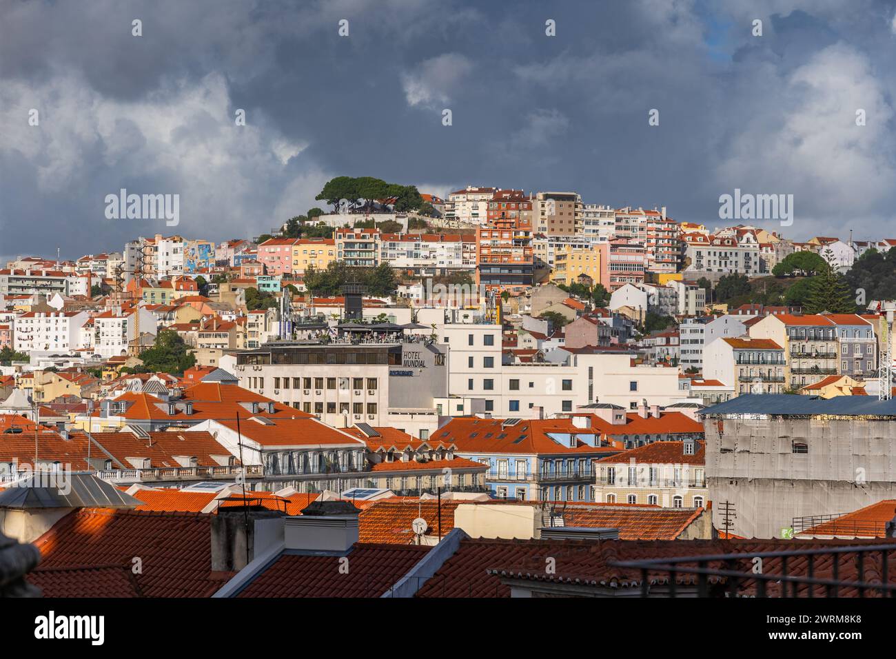 Paesaggio urbano di Lisbona, capitale del Portogallo. Foto Stock