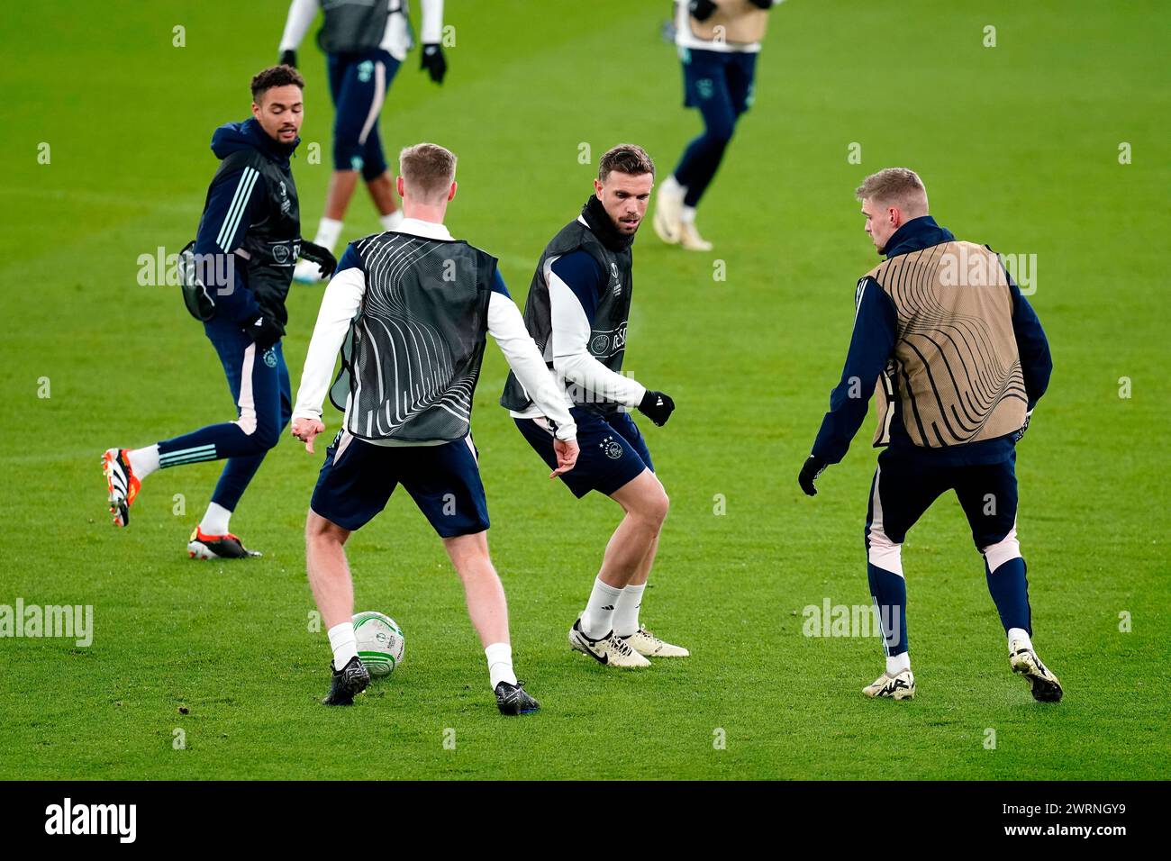 Jordan Henderson di AJAX durante una sessione di allenamento a Villa Park, Birmingham. Data foto: Mercoledì 13 marzo 2024. Foto Stock