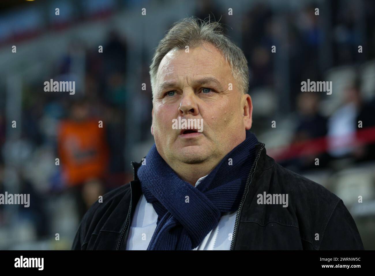 Cracovia, Polonia. 9 marzo 2024. Allenatore Tomasz Tulacz del Puszcza Niepolomice visto durante la partita di calcio polacca PKO Ekstraklasa League 2023/2024 tra Puszcza Niepolomice e Rakow Czestochowa allo stadio di Cracovia. Punteggio finale: Puszcza Niepolomice 1:1 Rakow Czestochowa. (Foto di Grzegorz Wajda/SOPA Images/Sipa USA) credito: SIPA USA/Alamy Live News Foto Stock