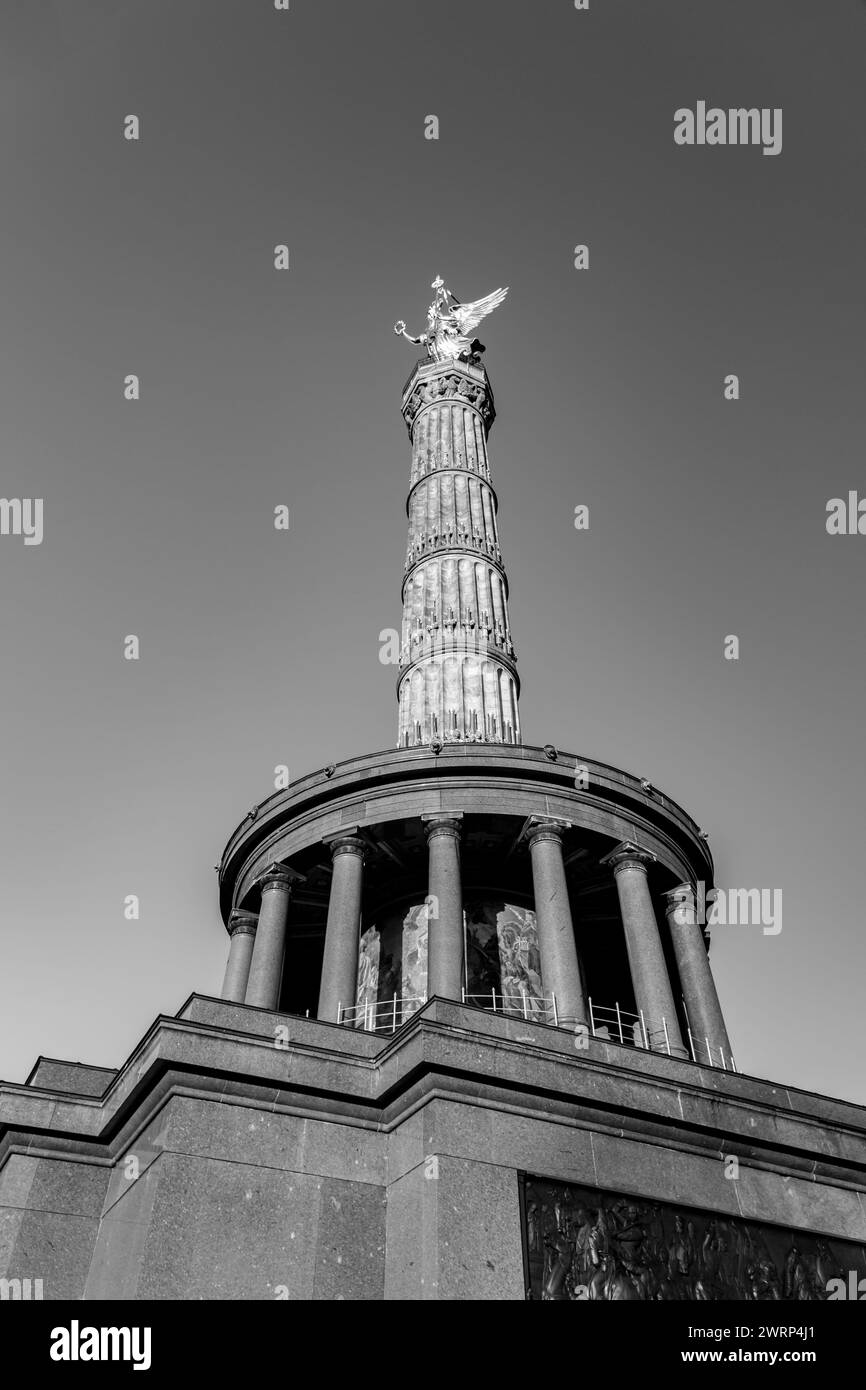 La colonna della Vittoria è un monumento a Berlino, progettato da Heinrich Strack per commemorare la vittoria prussiana nella seconda guerra dello Schleswig. Foto Stock